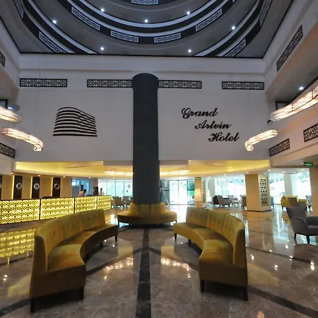 Grand Hotel 4*