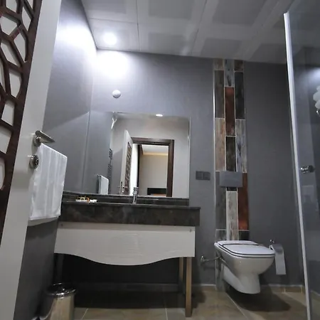 Grand Hotel 4*