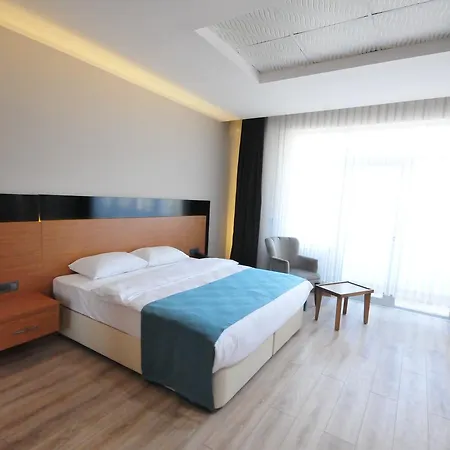 Hotel Grand 4*